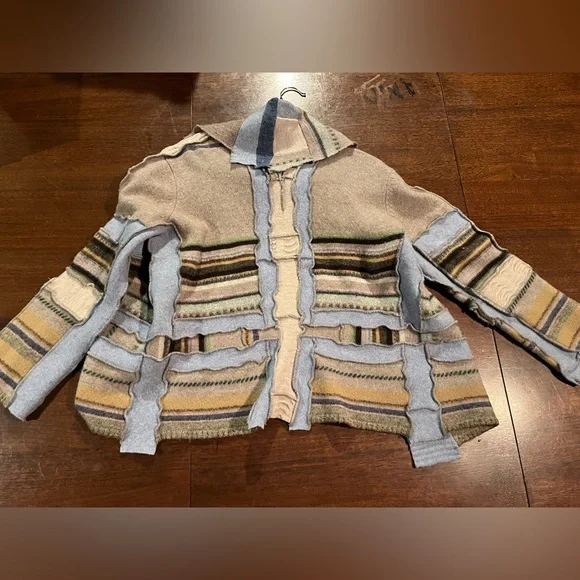 Ethyria mixed media wool blend sweater - Picture 3 of 10